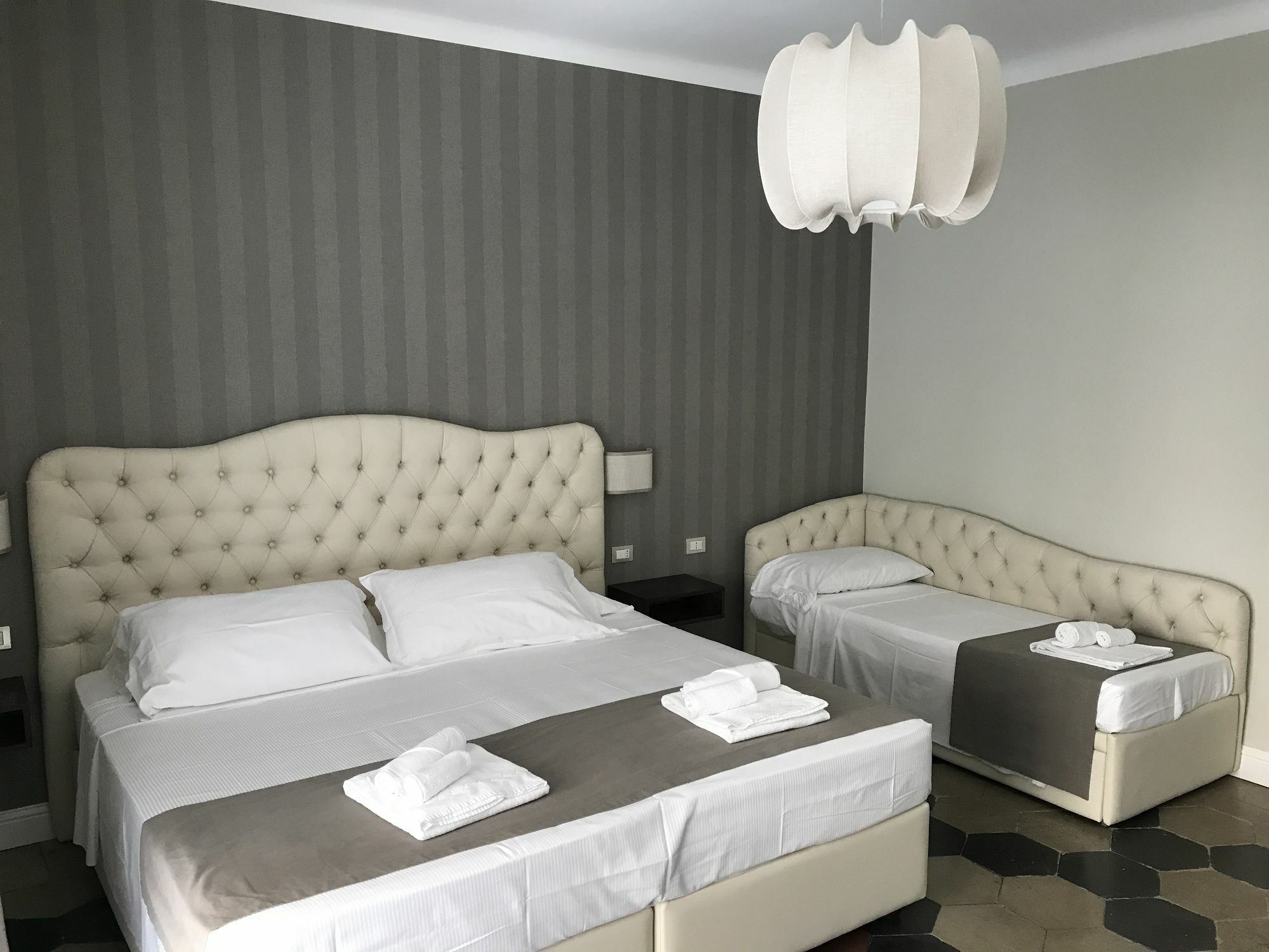 Hotel Residenza Roma Imperiale Extérieur photo